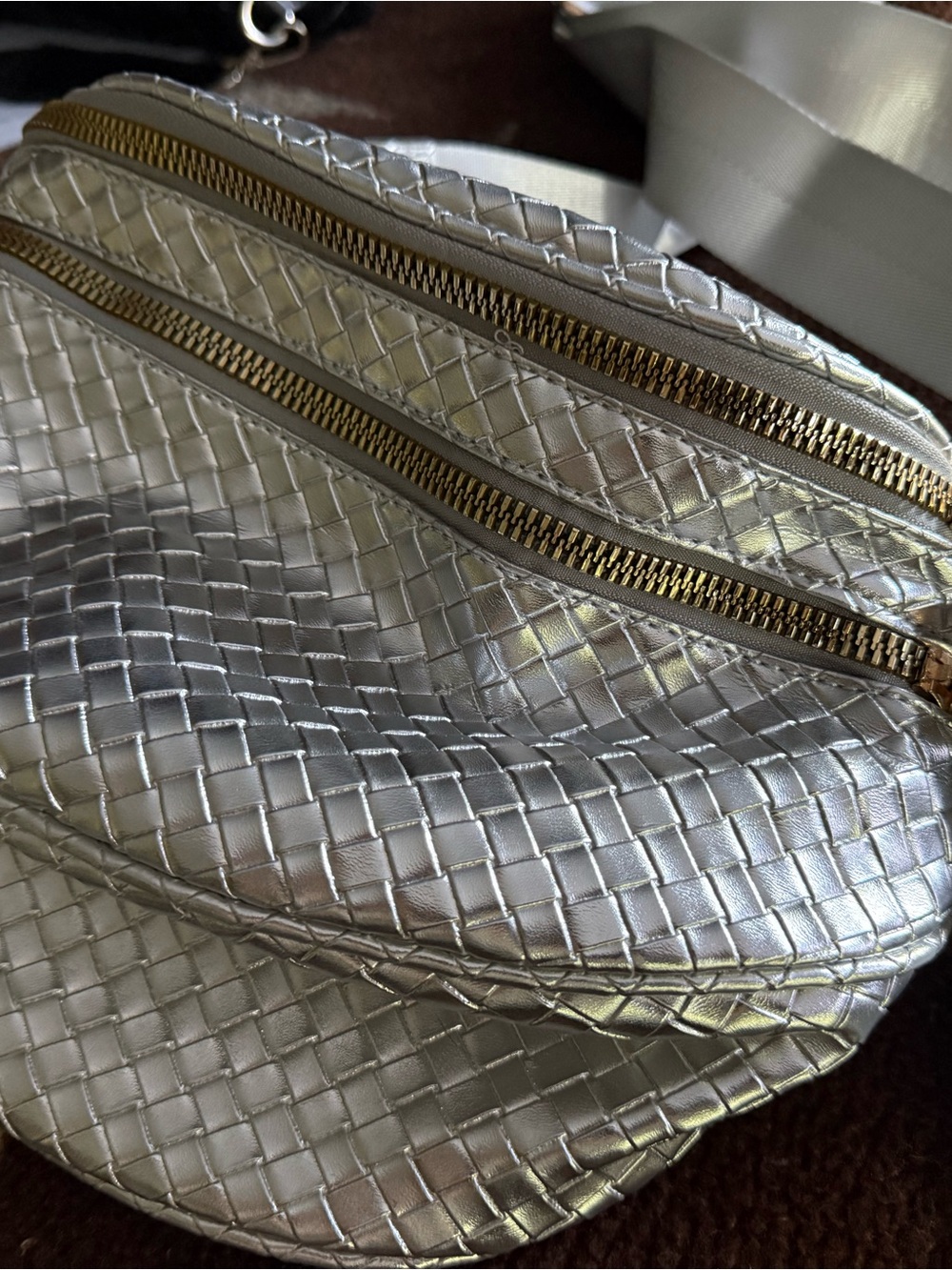 Metallic Silver Woven Crossbody Bag & black bubble bag! Brand new !!! - Picture 2 of 6